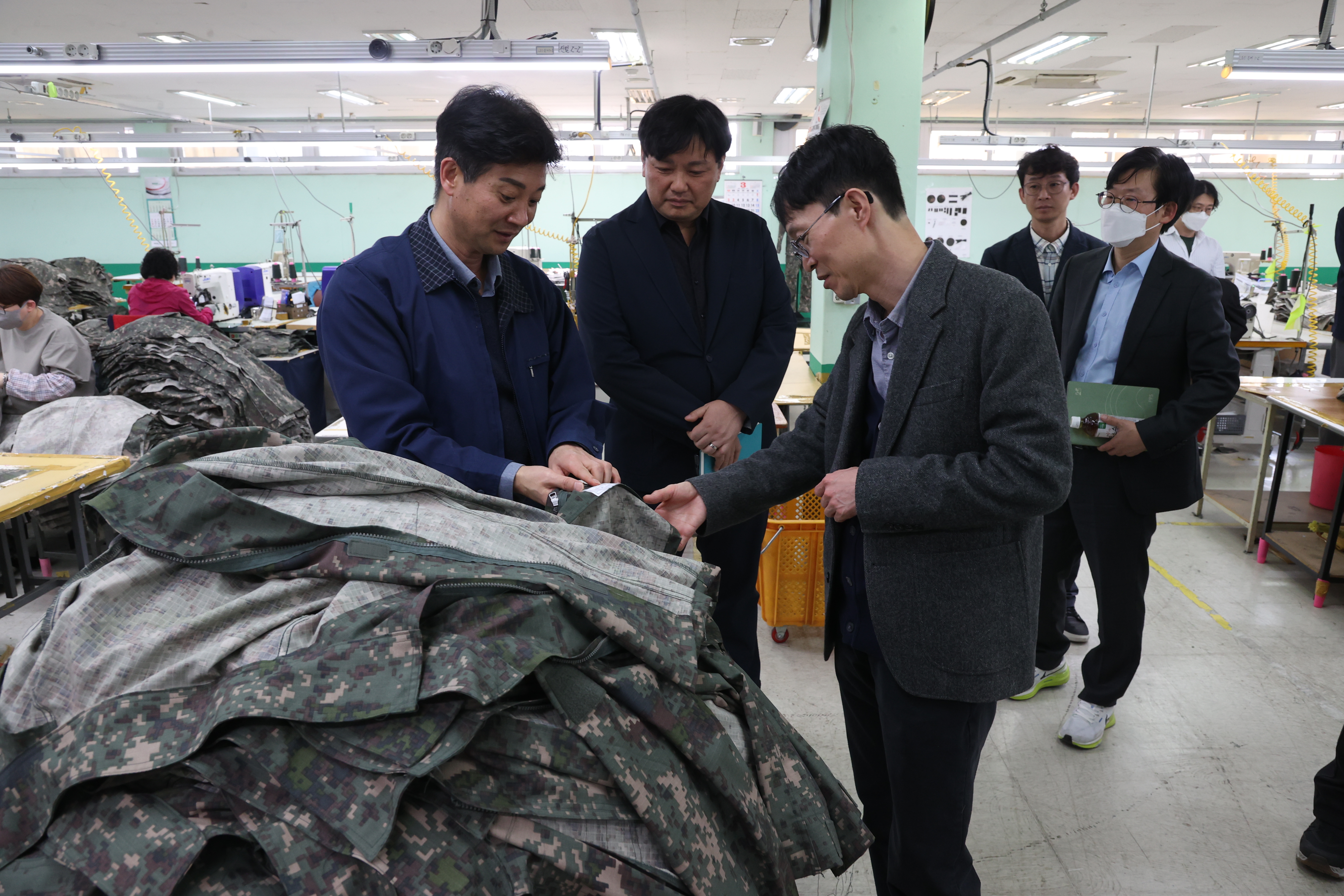 사진3_군용 피복류
